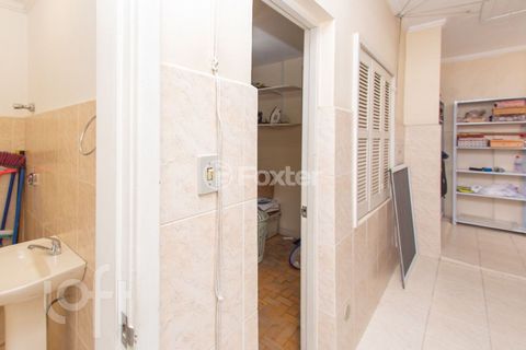 Image 19 - 860713