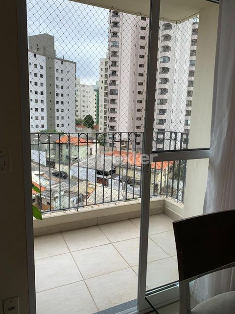 Image 17 - 860733