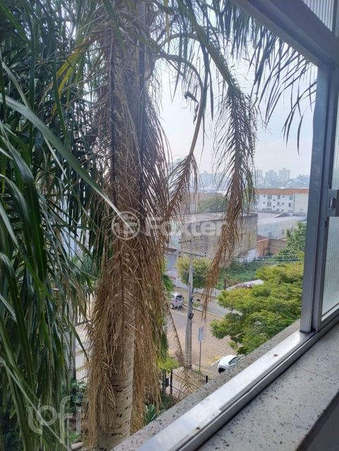 Image 16 - 860752