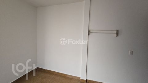Image 9 - 860944