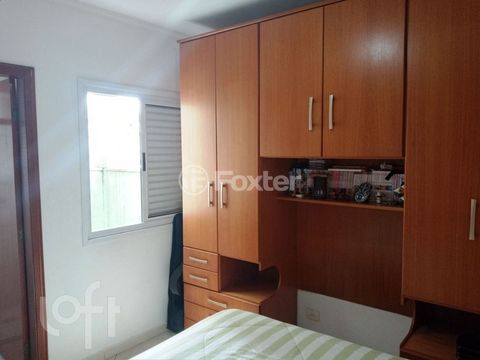 Image 9 - 860946