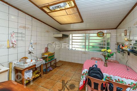 Image 4 - 861042