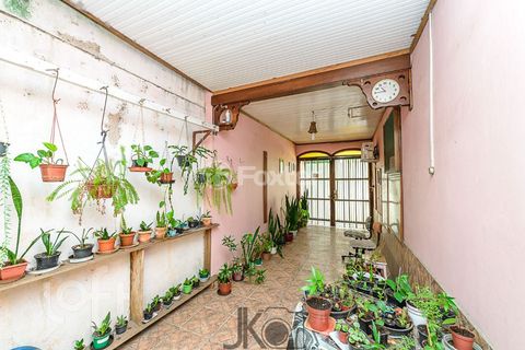 Image 8 - 861042