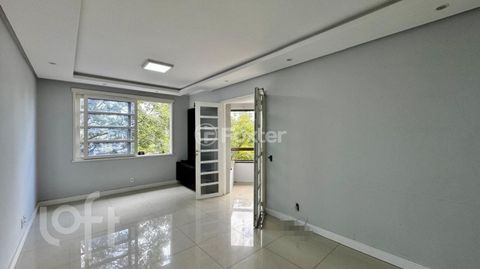 Image 17 - 861110