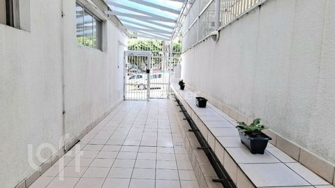Image 3 - 861278