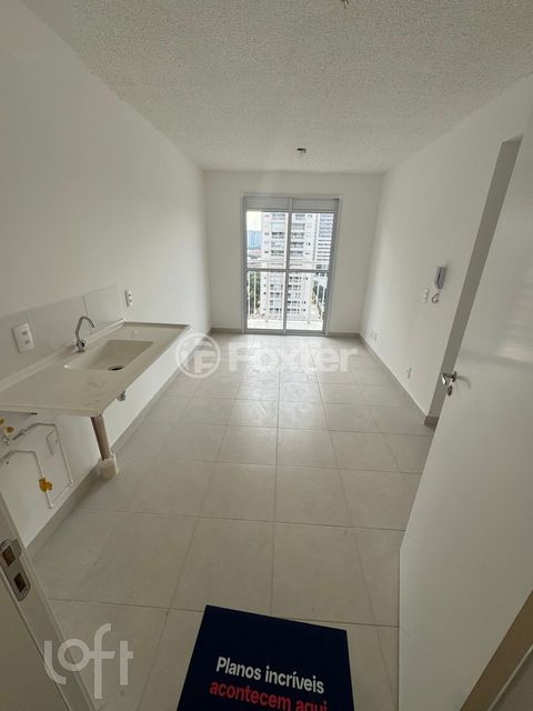 Image 7 - 861300