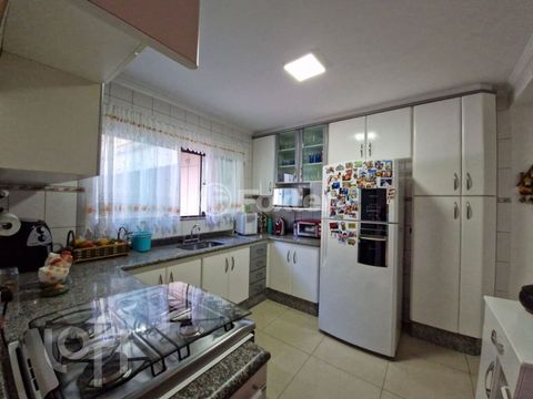 Image 8 - 861677
