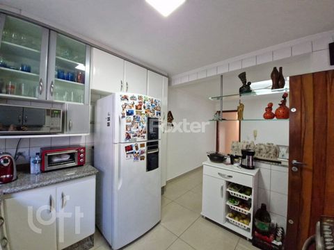 Image 9 - 861677