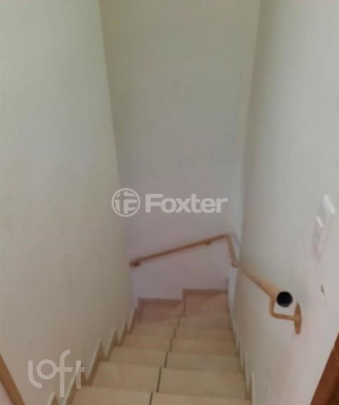 Image 8 - 861692