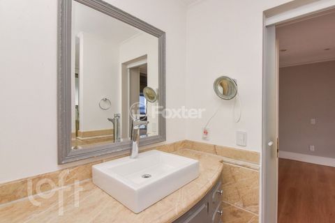 Image 9 - 861716