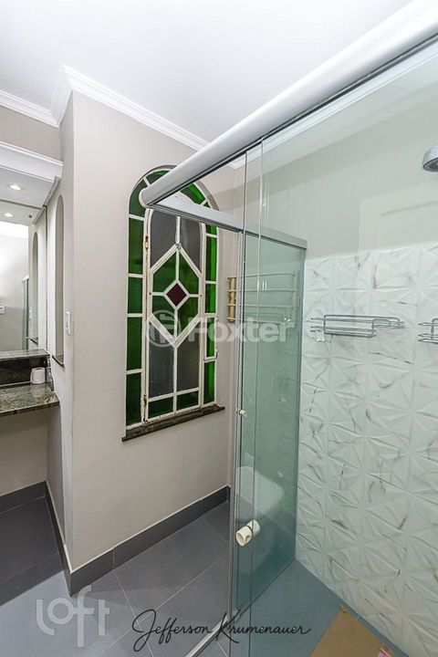 Image 9 - 861731