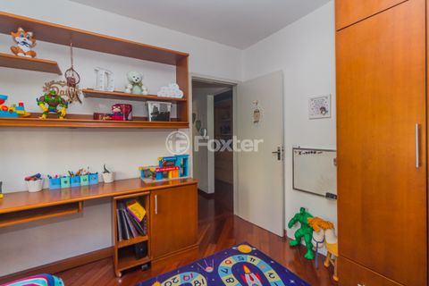 Image 6 - 861761