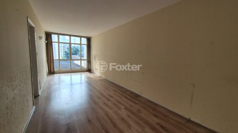 Image 1 - 862105