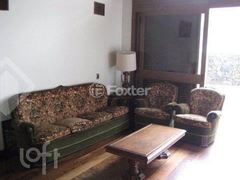 Image 9 - 862140