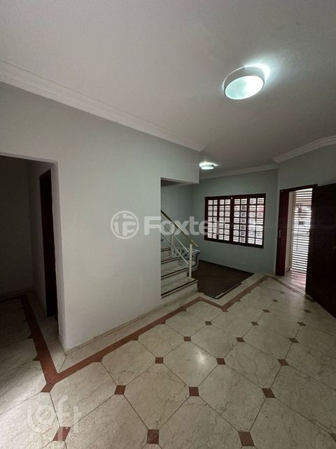 Image 4 - 862334