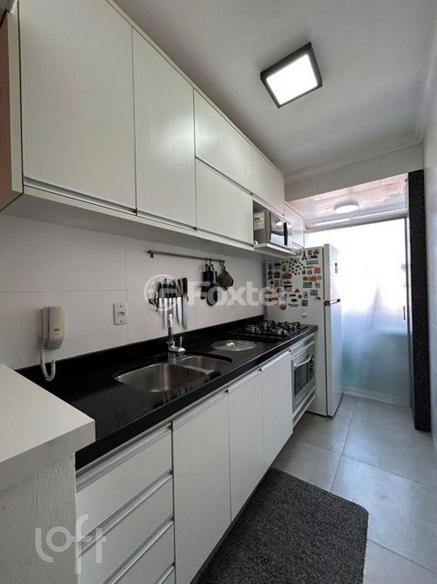 Image 19 - 862393