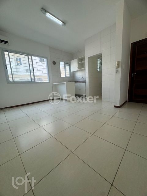 Image 6 - 862598