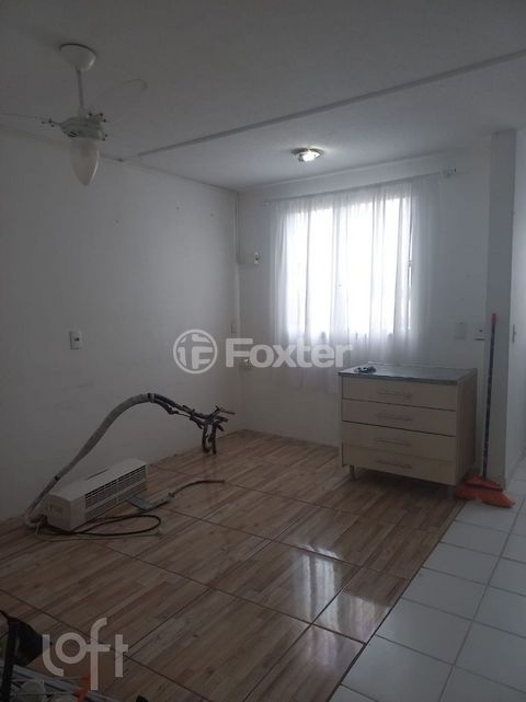 Image 4 - 862777