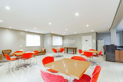 Image 9 - 862884