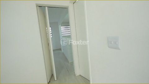 Image 7 - 862994