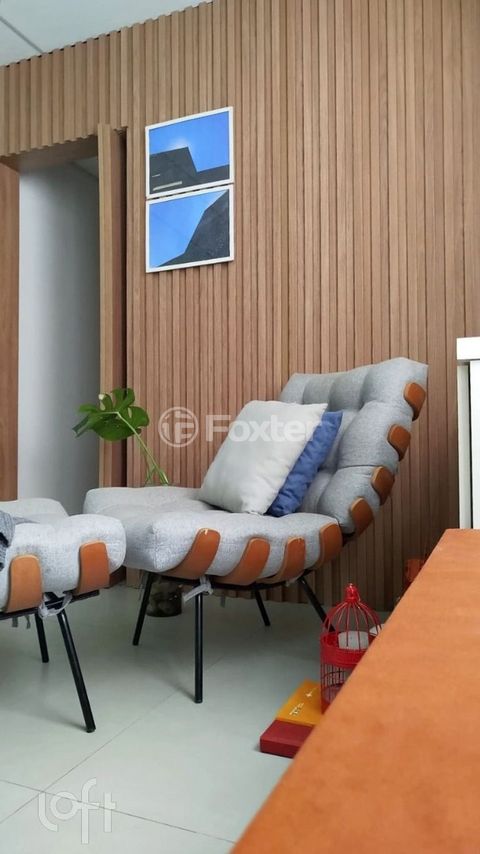 Image 6 - 863001