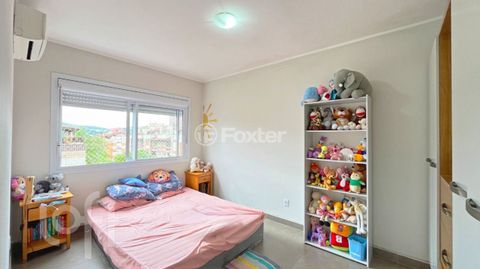 Image 11 - 863015