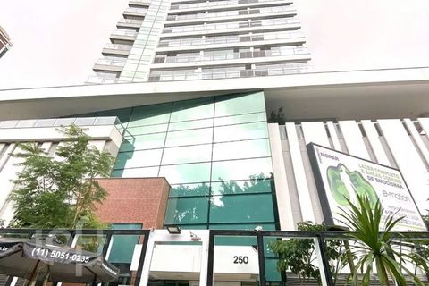 Image 18 - 863045