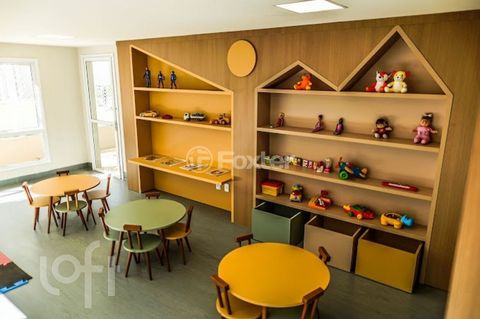 Image 7 - 863061