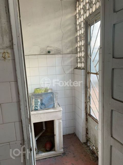 Image 8 - 863097