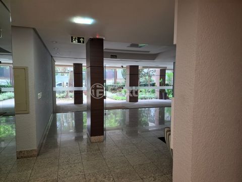 Image 6 - 863253