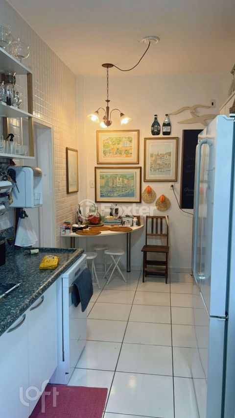 Image 4 - 863276