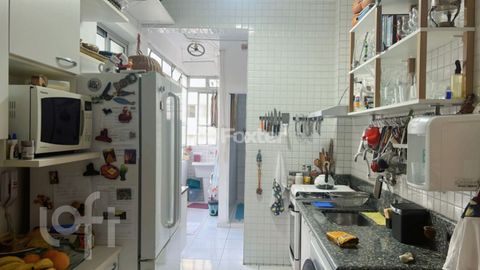Image 3 - 863276