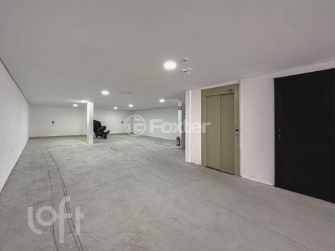 Image 16 - 863481