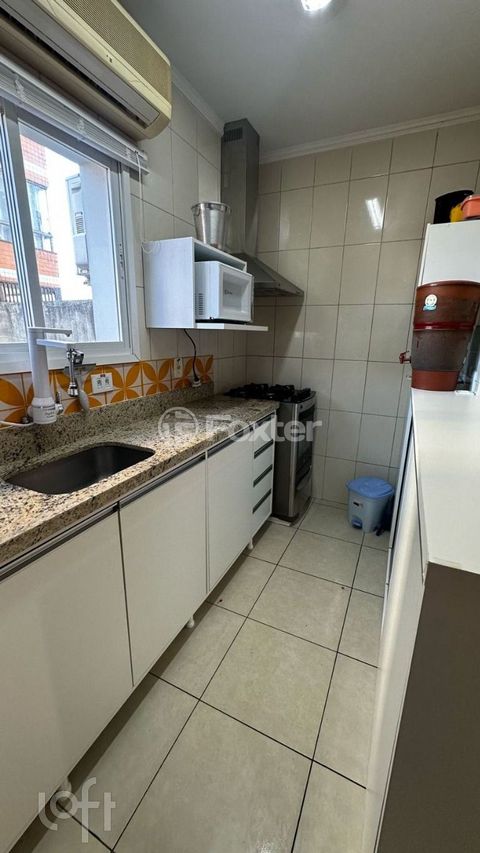 Image 6 - 863487