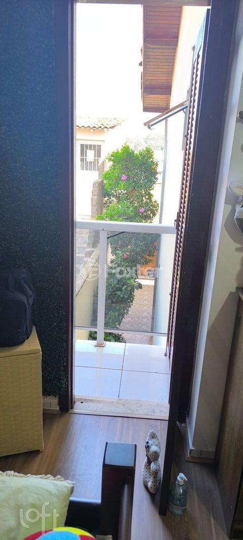 Image 6 - 863584