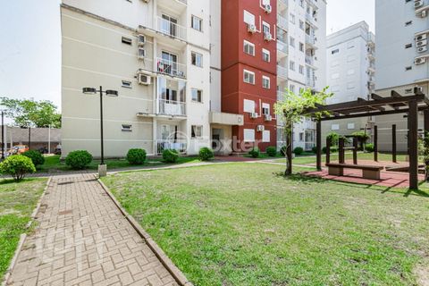 Image 19 - 863599