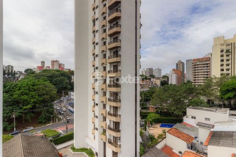 Image 9 - 863673