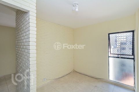 Image 9 - 863682