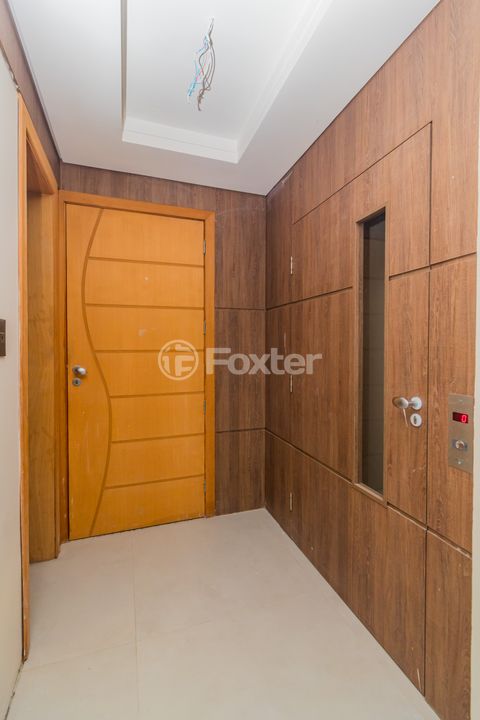 Image 7 - 863693