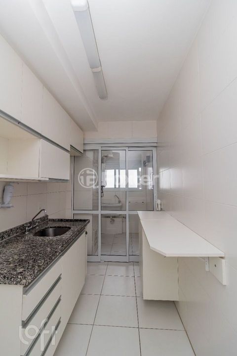 Image 6 - 863746