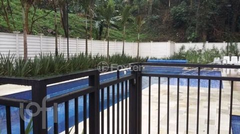 Image 6 - 863876