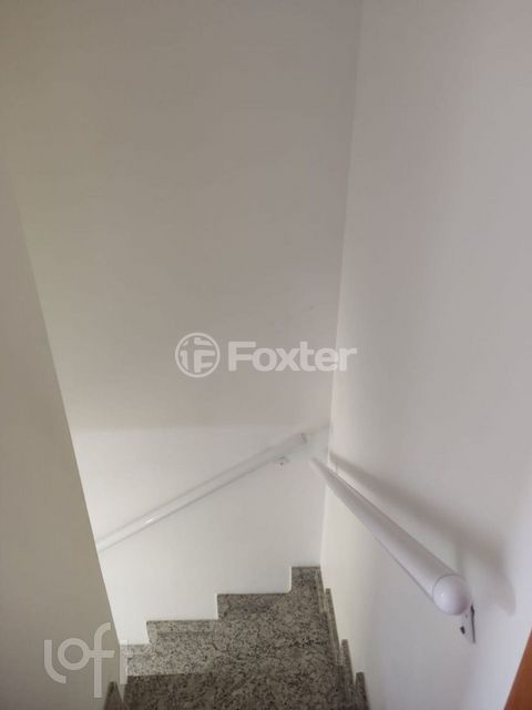 Image 5 - 863912
