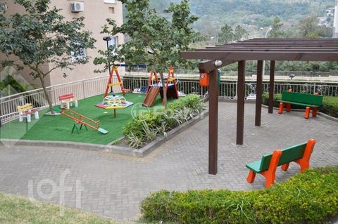 Image 4 - 863936