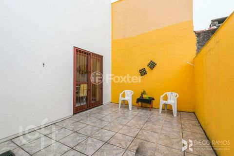 Image 11 - 863984
