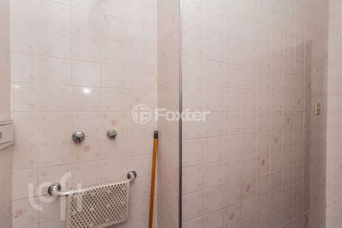 Image 5 - 863986