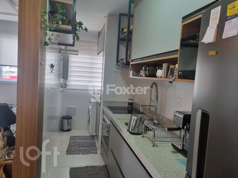 Image 7 - 863991
