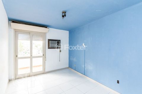 Image 7 - 864002