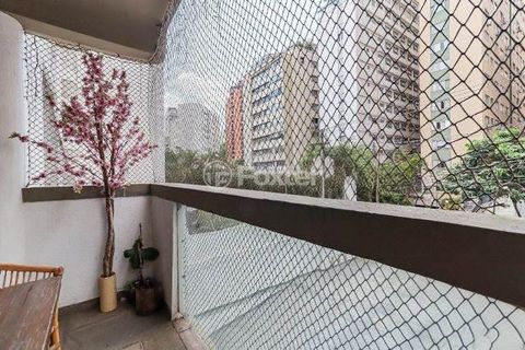 Image 4 - 864117