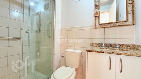 Image 8 - 864262