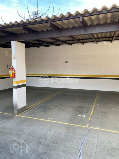 Image 7 - 864284